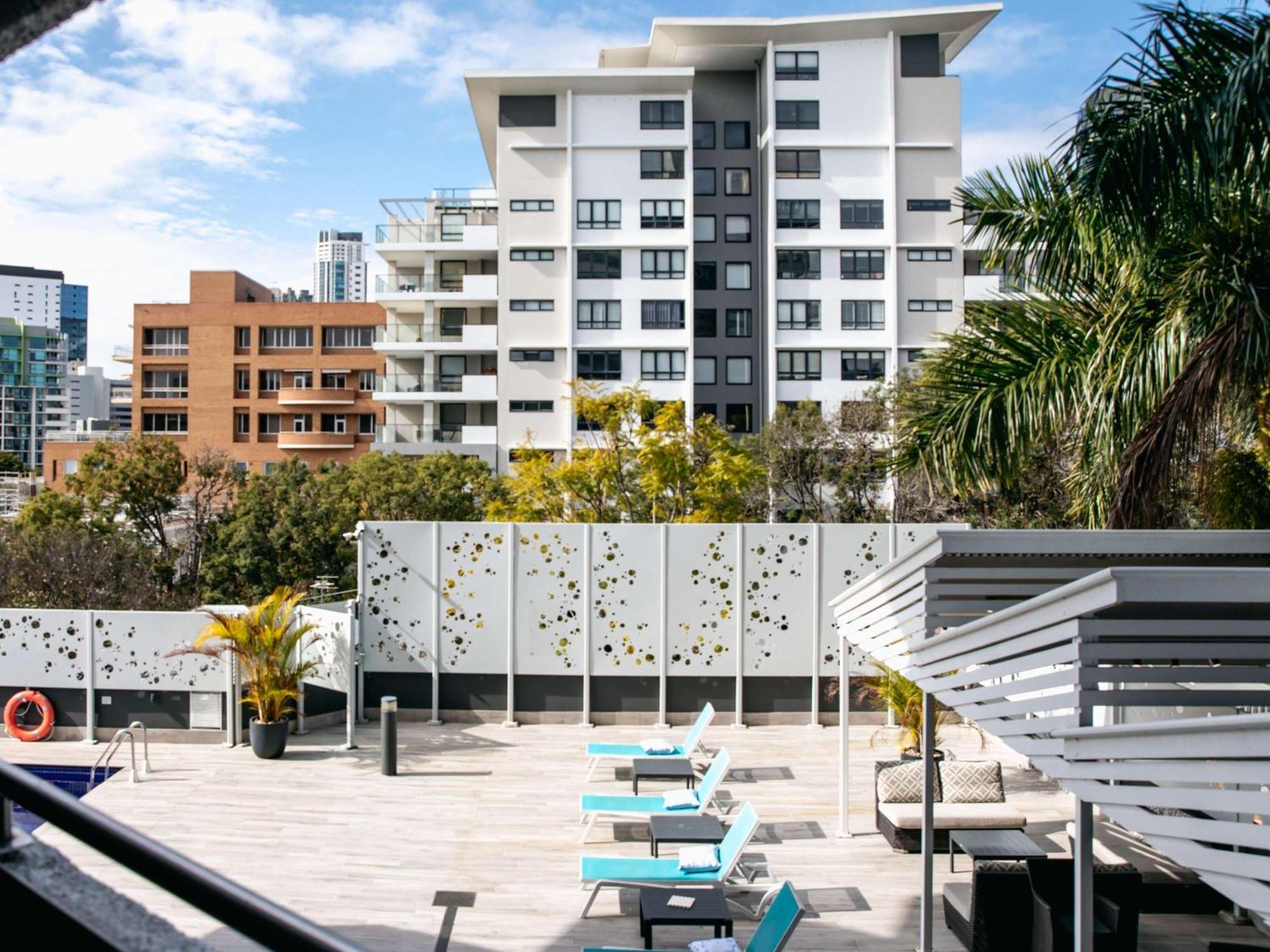 Mercure Brisbane Spring Hill Exterior foto
